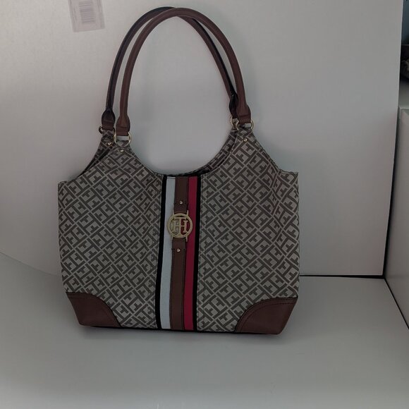 Tommy Hilfiger Tote Bag, Logo Print in khaki with brown faux leather details - Picture 1 of 10